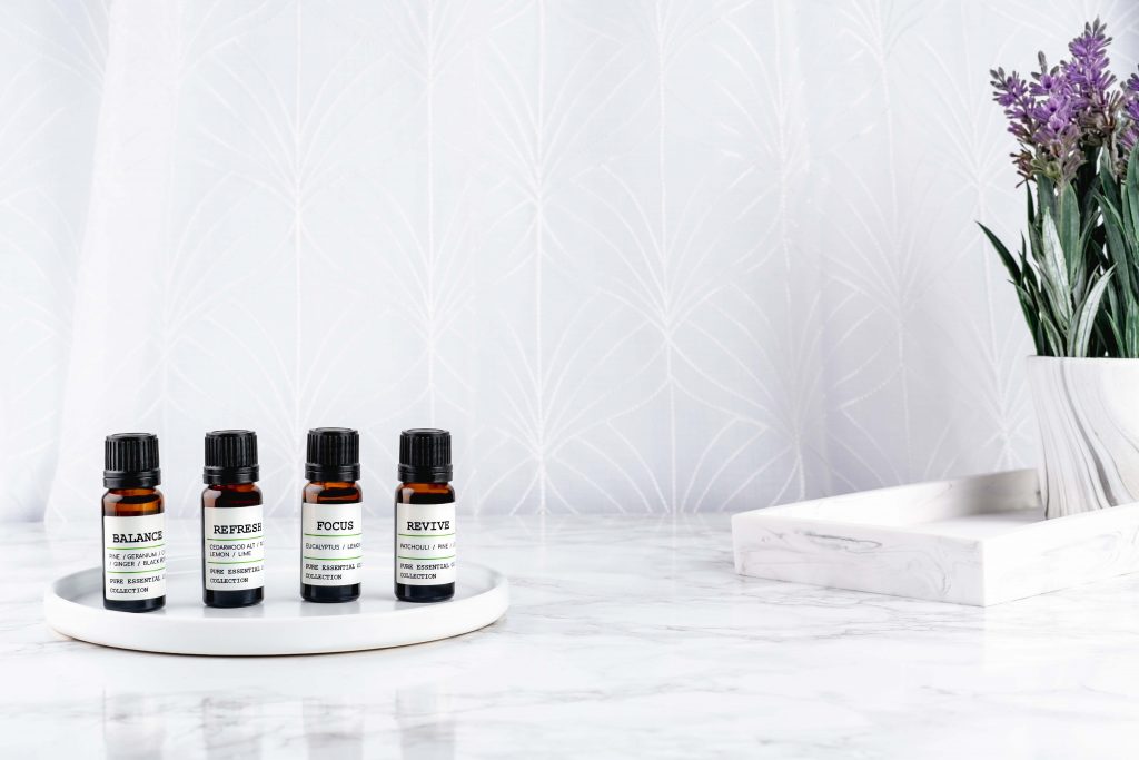 Lifestyle product image of set of 4 essential oils for oil diffusers